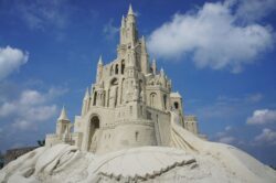sand castle sculpture